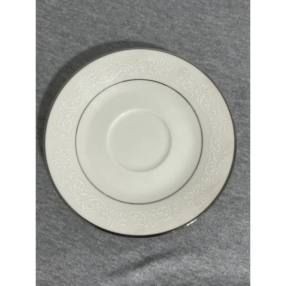 Vintage‎ Noritake Ivory China Marseille 7550 Saucers Set of 4 Floral Trim Silver